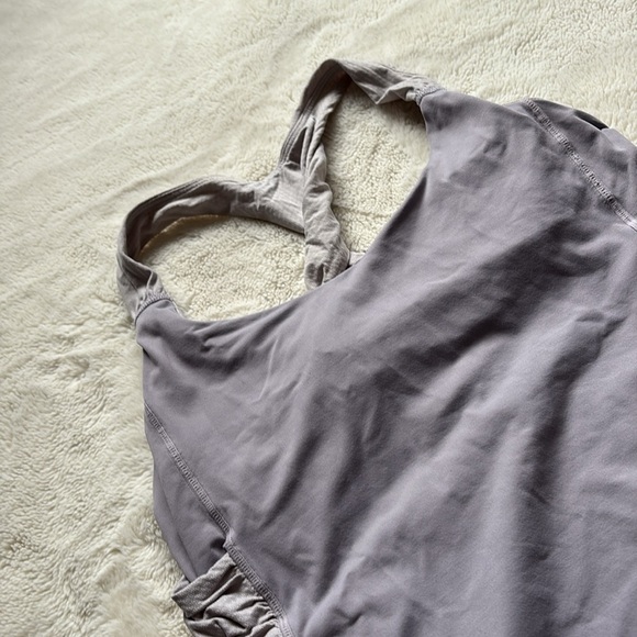 Lululemon Purple Racer Back Tank Top Size 6 No pads - Picture 3 of 6